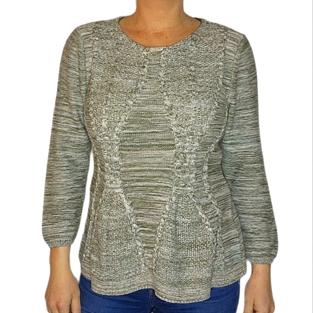 Neiman Marcus Knit King Sleeve Sweater Size Medium Creme Grey